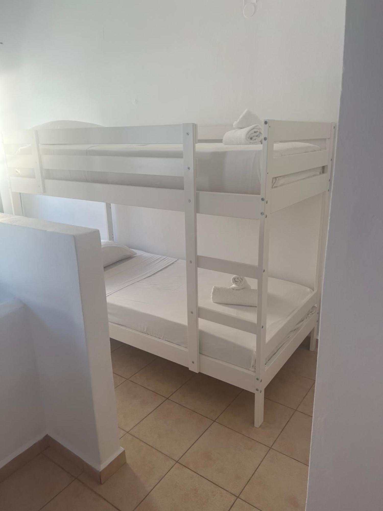 White Island Rooms Panteli Bagian luar foto